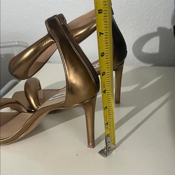 Steve Madden Women's Partay Heeled Stiletto Bronze Color Size 8.5 - Picture 11 of 11